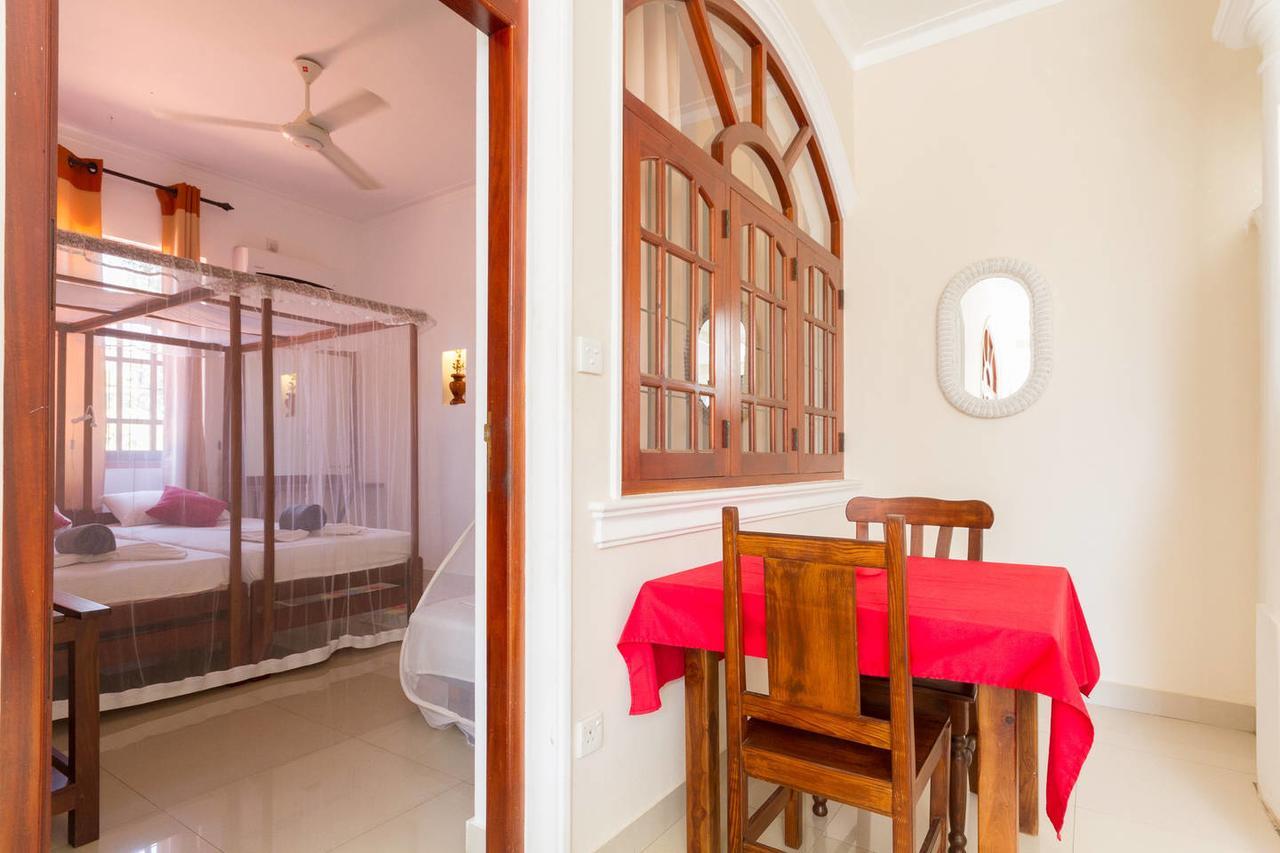Angel Inn Guest House Негомбо Экстерьер фото